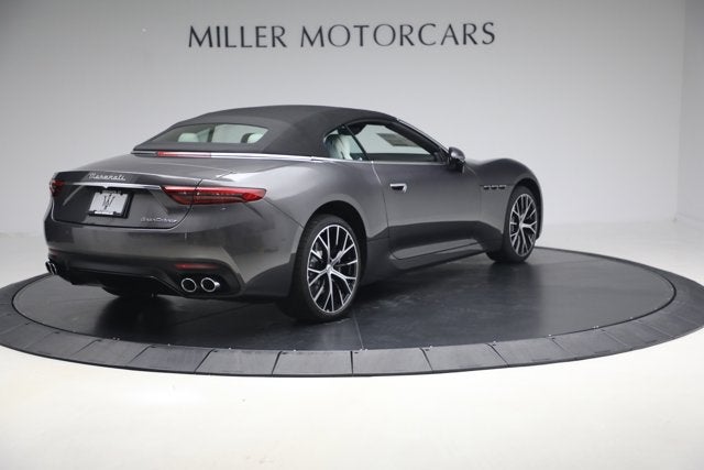 2026 Maserati GranCabrio Modena