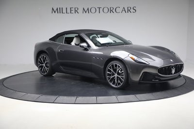 2026 Maserati GranCabrio Modena