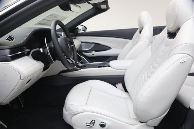 2026 Maserati GranCabrio Modena