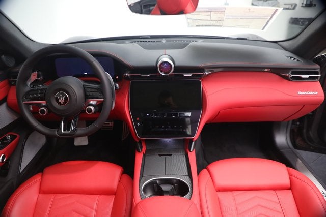2026 Maserati GranCabrio Modena