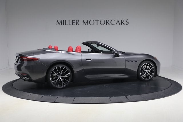 2026 Maserati GranCabrio Modena