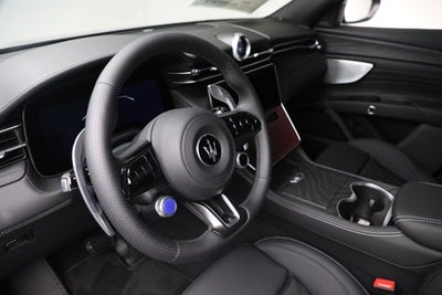 2025 Maserati Grecale 