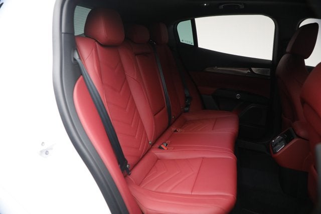 2026 Maserati Grecale Modena